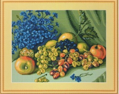 Натюрморт с виноградом и яблоками (гобелен)
