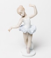 Фарфоровая  Статуэтка  Балерина (коллекции JP) /JP-27-21