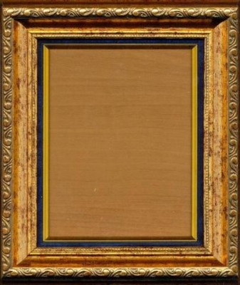 Универсальная рамка под икону вышитой ювелирным бисером фирмы Кроше с сине-золотым слипом