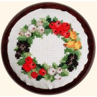 Набор для вышивания игольницы Ягоды (Pincushion berries) /44-305