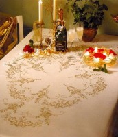 Набор для вышивания Праздничная классическая скатерть, Classic Tablecloth