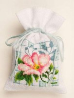 Набор для вышивания мешочка-саше Розовые цветы 2 (Ароматный мешочек) /PN-0146544
