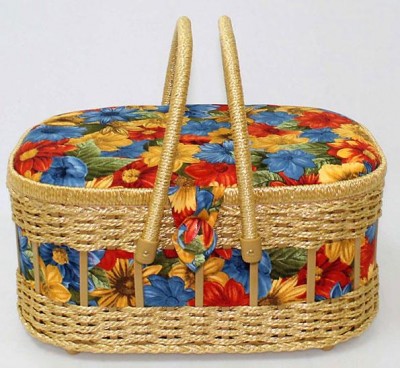 Шкатулка овальная с двумя ручками с плетением для рукоделия Цветочная мозаика