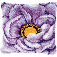 Набор для вышивания в ковровой технике Подушка Цветок