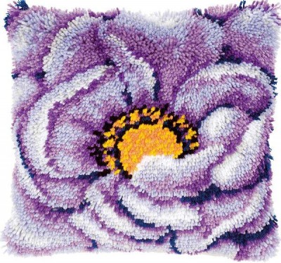 Набор для вышивания в ковровой технике Подушка Цветок
