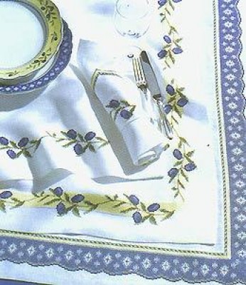 Скатерть для вышивания из ткани с обработанными краями (Хлопок)
