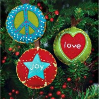 Набор для создания новогодних игрушек Peace Love and Joy /72-08175