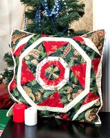 Набор для шитья подушки  в технике лоскутного шитья Новогодний калейдоскоп, марка PEPPY /PLW-0105