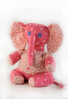 Набор для создания текстильной куклы-игрушки  Слоненок Фантик.  Два в одном: грелка и любимая игрушка!