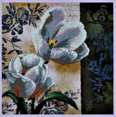 Набор для вышивания бисером на авторской канве с нанесенной схемой Цветочный винтаж 4