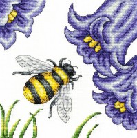 Набор для вышивания Пчела и Колокольчики (Bee and Bluebells) /BK-1539