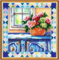 Набор для вышивания бисером Гортензия у окна (Hydrangea window)