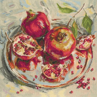 Набор для вышивания Коронованные плоды (Crowned fruits)