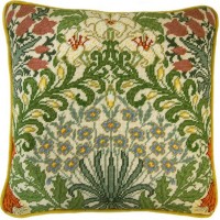 Набор для вышивания подушки Сад (William Morris. Garden) /TAC8