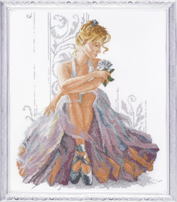 За кулисами