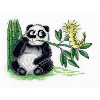 Панда и гусеница