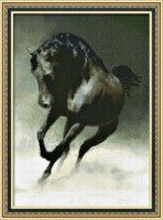 Набор для вышивания Черный конь