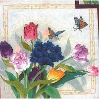 Подушка Тюльпаны и бабочки /30933
