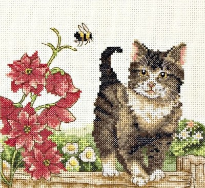 Набор для вышивания крестом Котенок и цветы (Cat with Flowers)