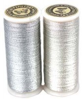 Набор ниток для вышивания- 2 шт. , нитки Серебро двух оттенков: 104 и 101