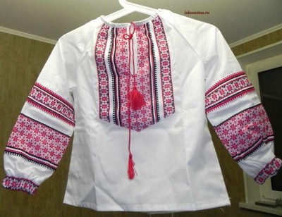 Готовая вышитая Сорочка для Девочек (белая, рукав длинный, цвет рисунка красный), 30 размер